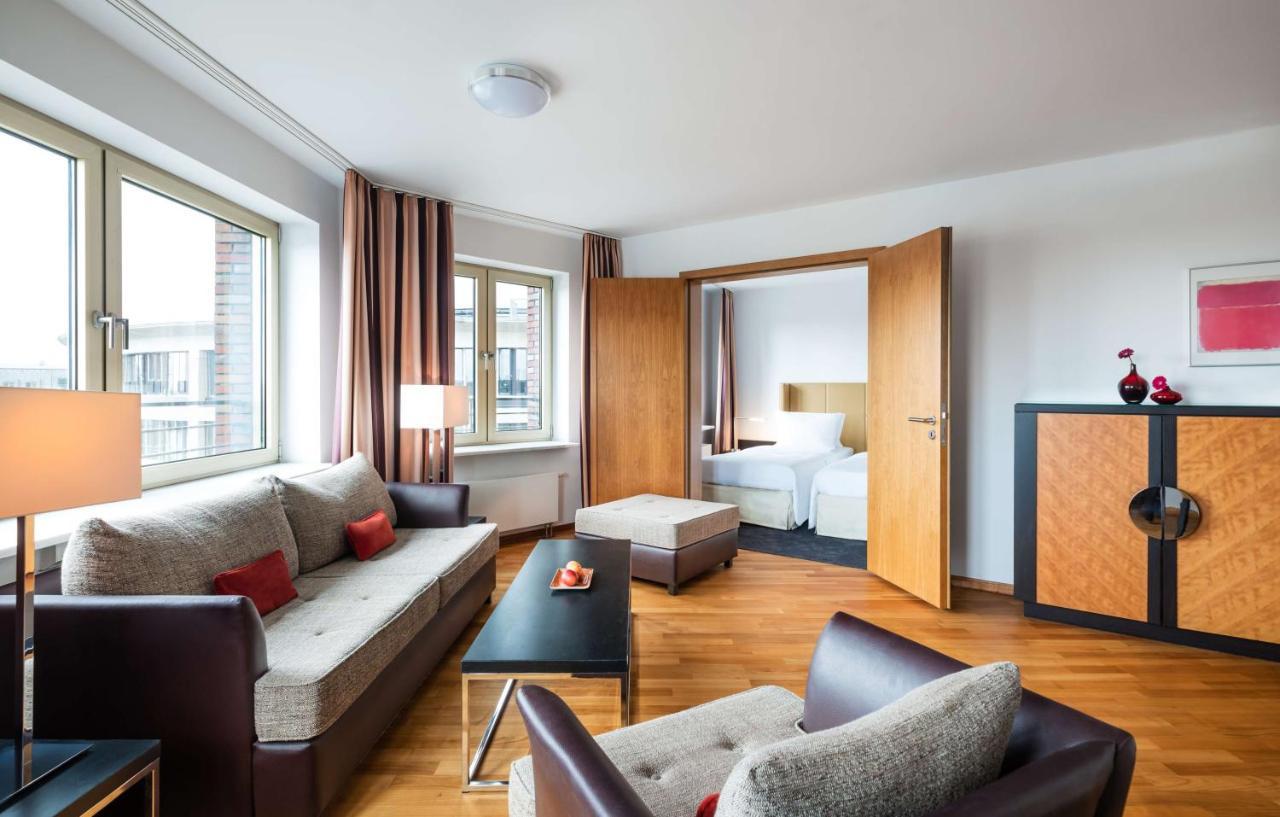 Lindner Hotel Frankfurt Main Plaza, Part Of Jdv By Hyatt Frankfurt pe Main Exterior foto