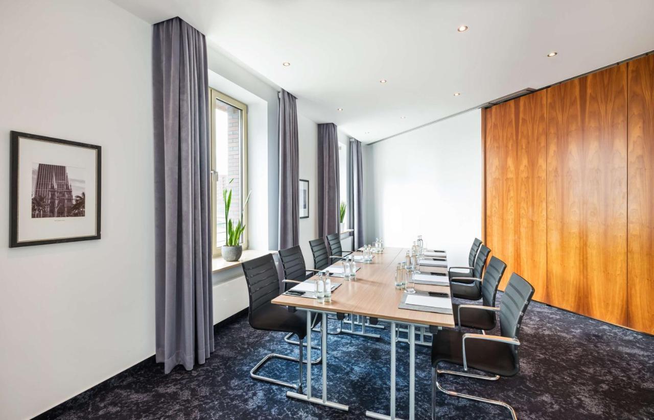 Lindner Hotel Frankfurt Main Plaza, Part Of Jdv By Hyatt Frankfurt pe Main Exterior foto